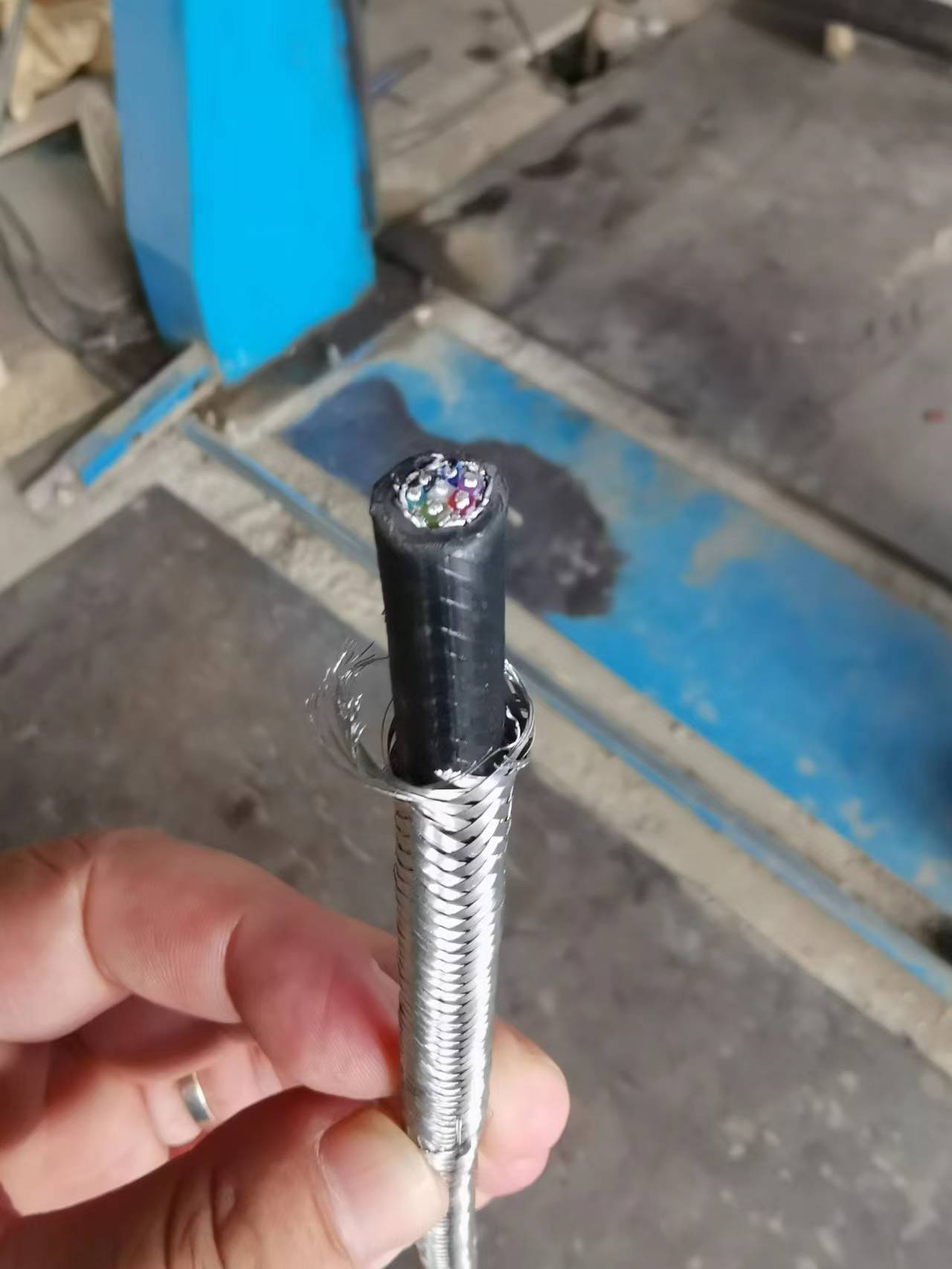 ?PRVZP-1-LF双屏蔽信号电缆