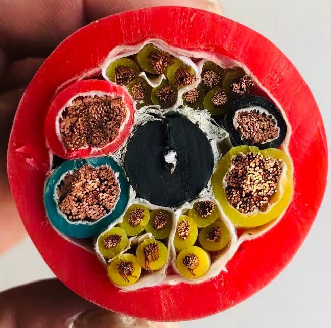 硅橡胶柔性抗拉软电缆